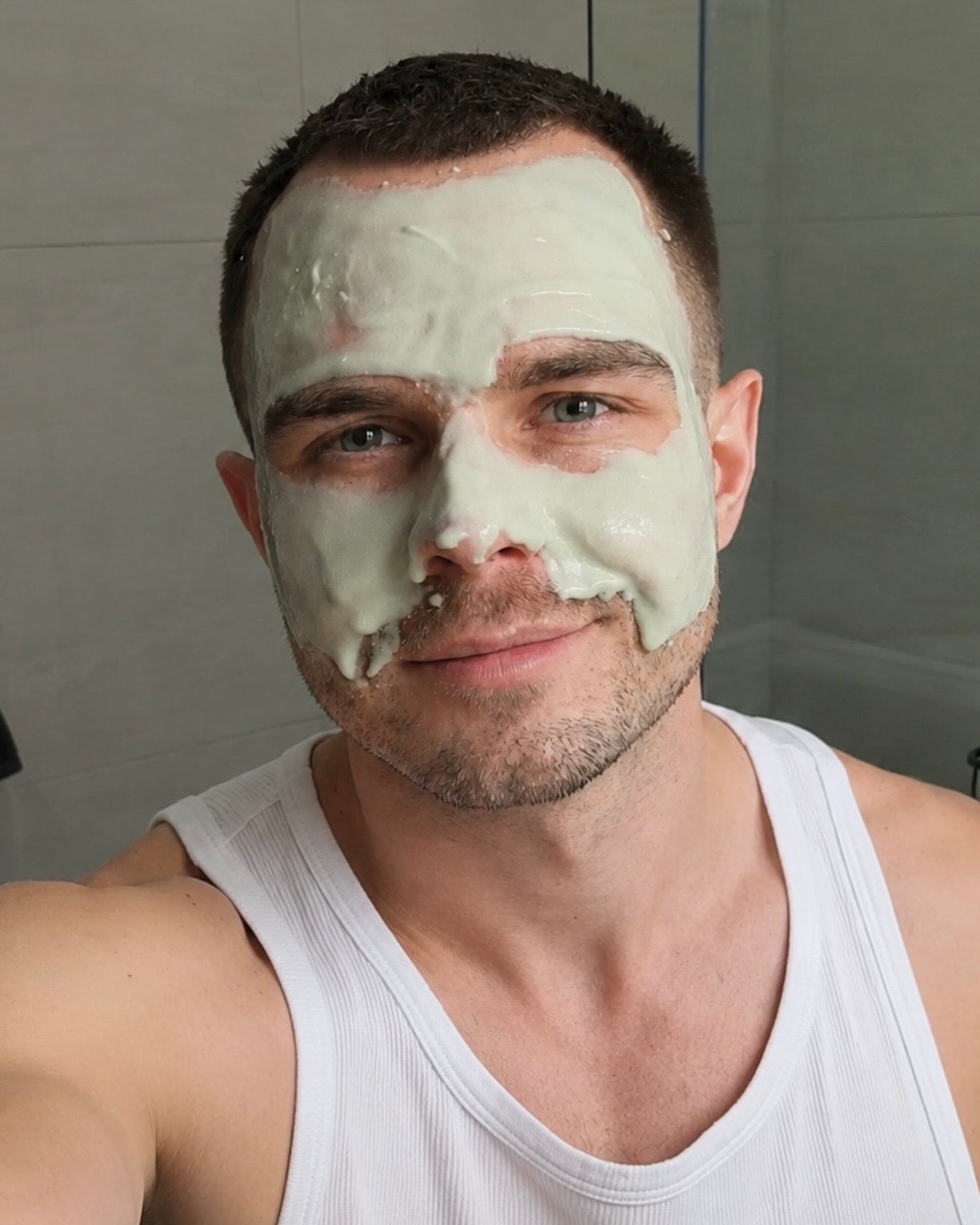 APPLE STEM CELLS shaker mask® – омолоджуюча шейкерна маска зі стовбуровими клітинами яблука
